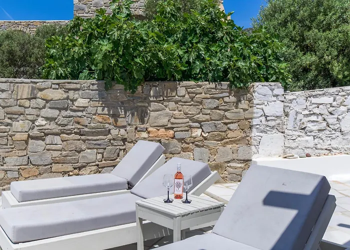 White Paros Villa